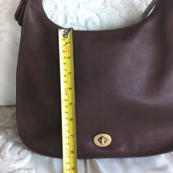 VINTAGE Perfection-Coach Legacy Crescent Flap Saddlebag Crossbody 9718 DkBrown - Picture 17 of 17